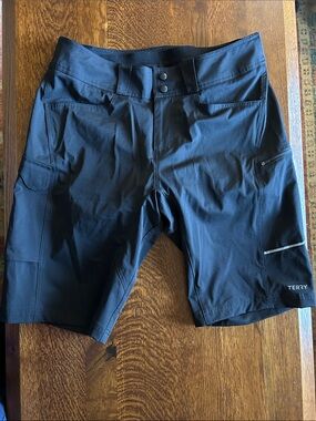 Terry Women's Black Metro Lite Cycling Shorts - Liner Shorts included NWOT